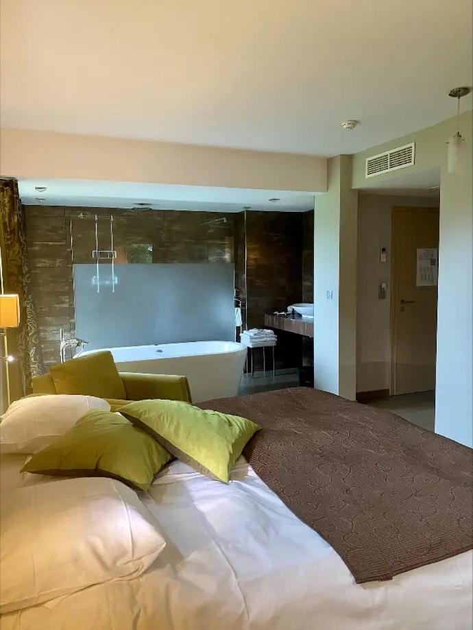 Hotel L'Ami Du Chambertin Thimister ภายนอก รูปภาพ